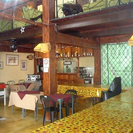 Salta Por Siempre Hostel Kültér fotó