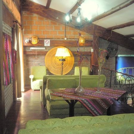 Salta Por Siempre Hostel Kültér fotó