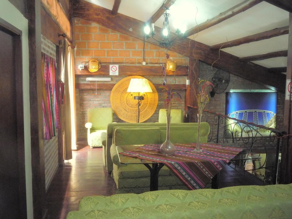 Salta Por Siempre Hostel Kültér fotó